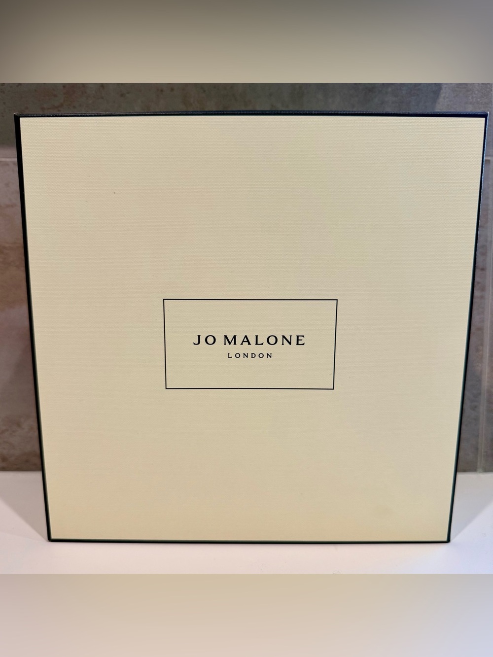 Jo Malone London gift box large; empty inside